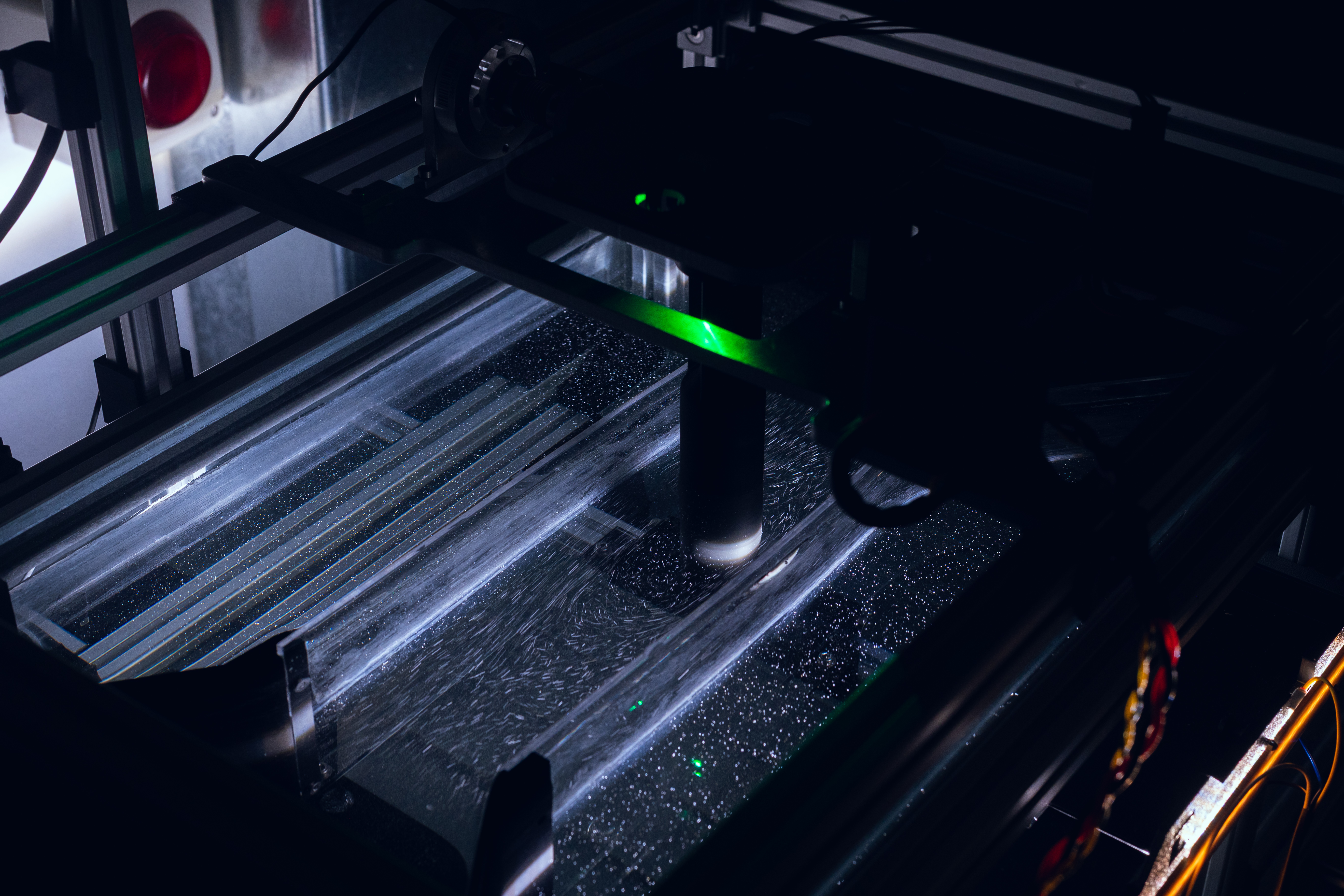 V1 test section laser sheet illumination with cylinder